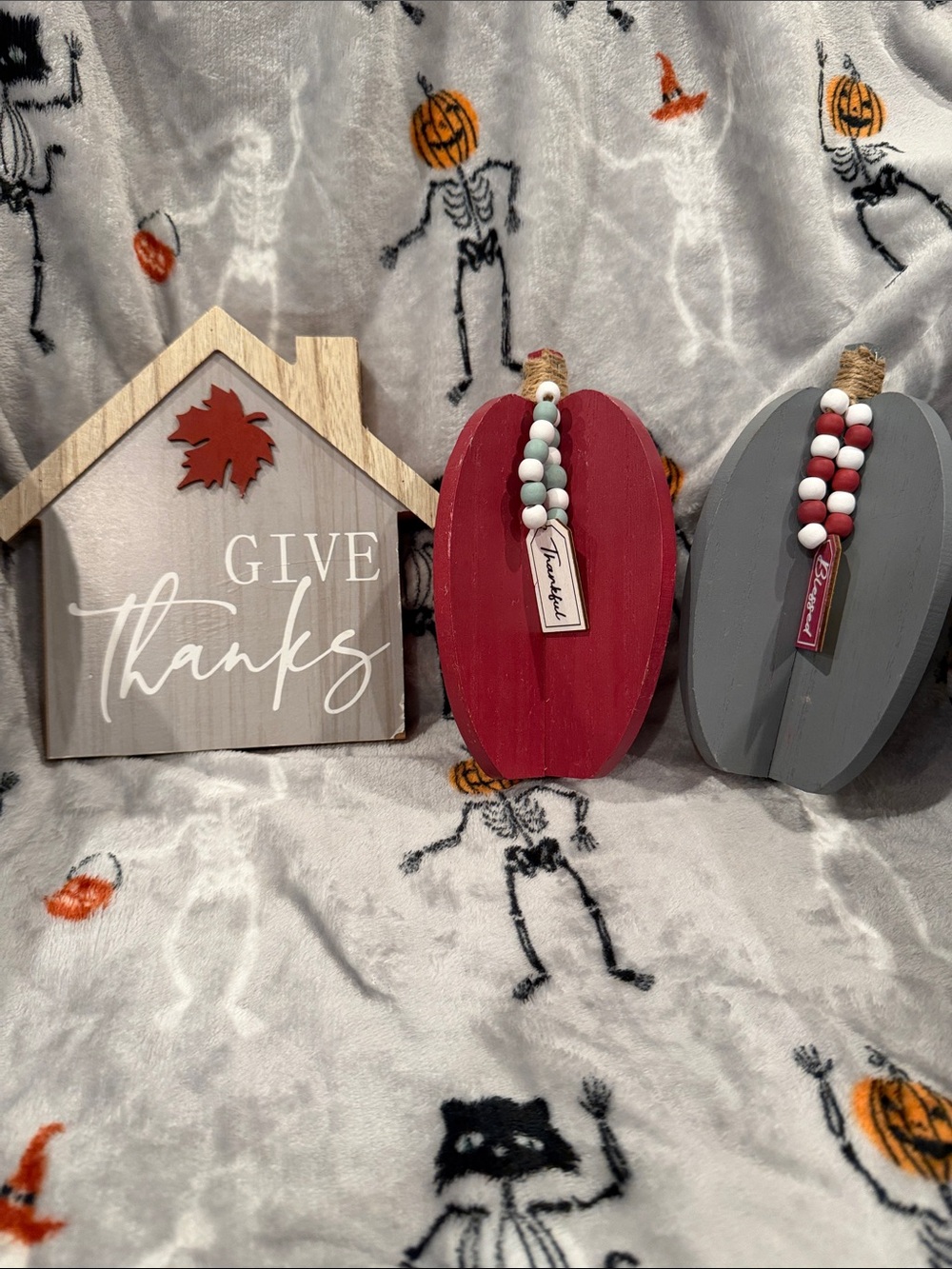 Give Thanks Wood House Sign with Red and Gray Pumpkins - Seasonal Wall Decor
